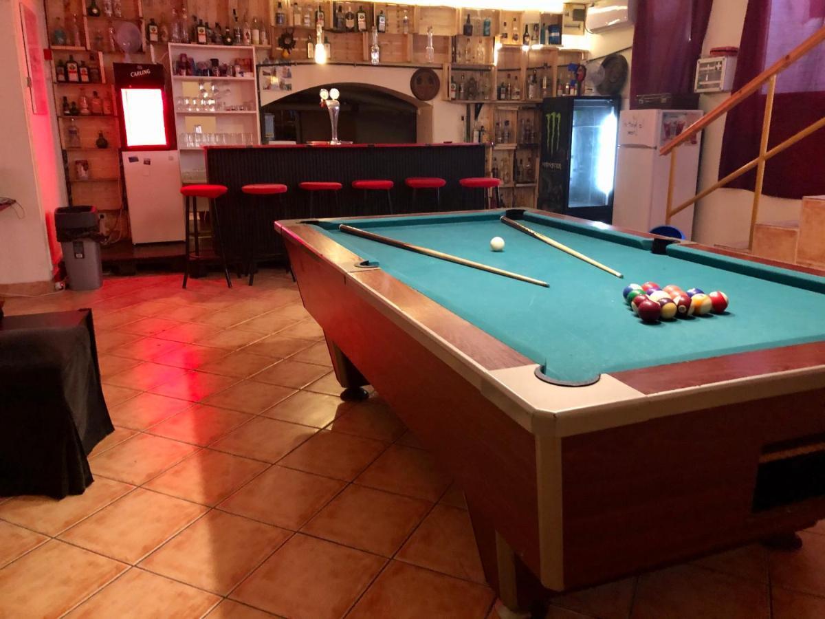 Whole Basement Former Pub3 For Bachelor / Bachelorette Party Budapest Luaran gambar